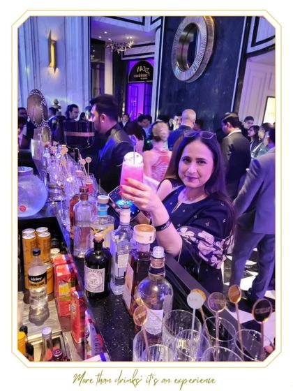 Happy Guests & Event Vibes photo 3