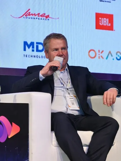 A panelist at the AV India Expo conference shares his expertise on audio-visual technologies.