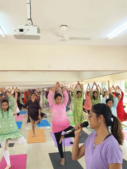 Sreya Bhar - Corporate Yoga Programs On-Site Mat Yoga: Energize & Unwind photo 14