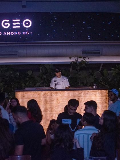 Shine HVK - DJ for Private & Corporate Events Behind The Decks photo 22