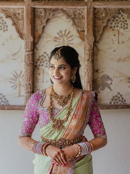 Bhuvana Reeds - Online Makeup Classes South Indian Bridal Makeup photo 3