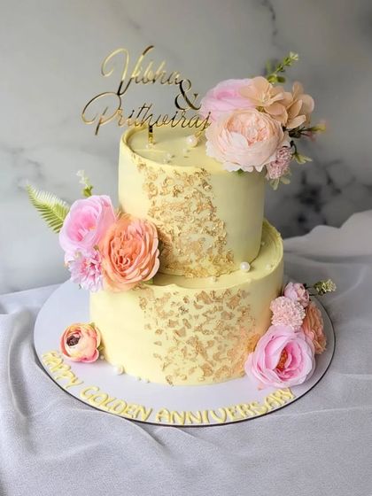 Elegant Milestone & Celebration Cakes photo 10