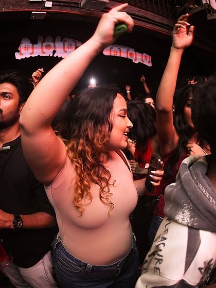 The Grind: Hip-Hop Ain't Dead photo 86