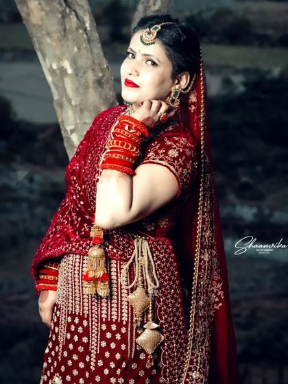 Vibrant Bridal Portraits photo 39