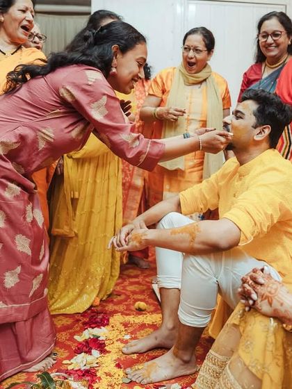 Haldi & Mehendi: Colors & Laughter photo 49