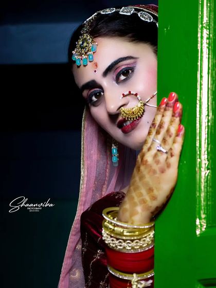 Vibrant Bridal Portraits photo 66
