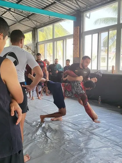 A clear shot of the takedown demonstration from the seminar with Dustin Stoltzfus.