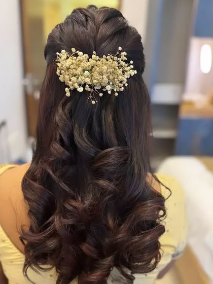 Laxmi Ramkrishna - Special Occasion Hairstyling Flowing Curls & Half-Up Styles photo 31