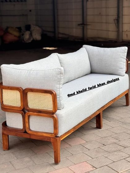 Living Room Seating: Sofas, Daybeds & Benches photo 47