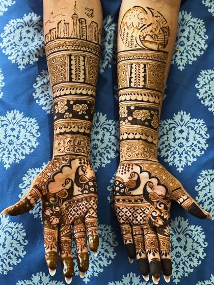 A unique design featuring the Toronto skyline, personalized for a bride to represent a special place in her story.