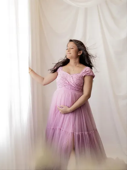 A duplicate of ID 2, this pose with the wind effect is a client favorite for its dreamy and dramatic feel.