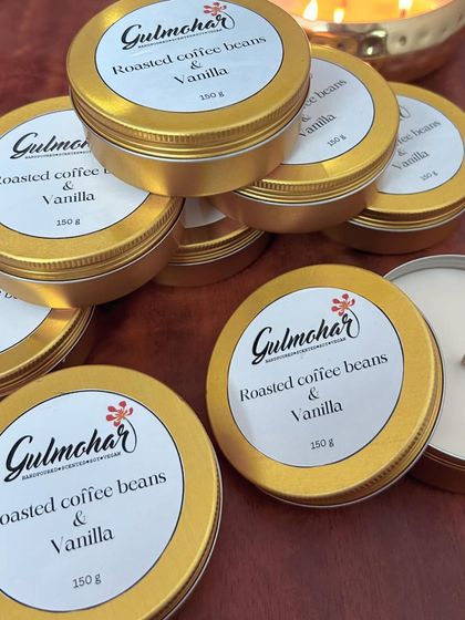 Our roasted coffee beans and vanilla scented candle in a travel-friendly tin. A perfect treat for coffee aficionados.