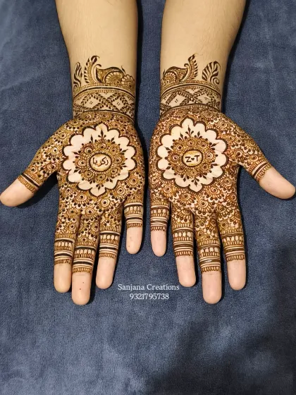 The full view of the intricate mandala designs, personalized with initials 'Z' and 'T'.