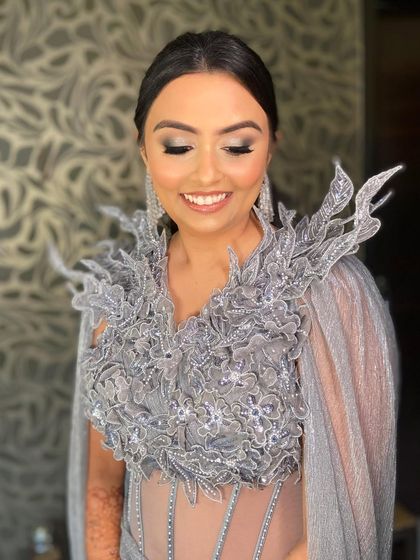 Reception & Modern Gowns photo 15