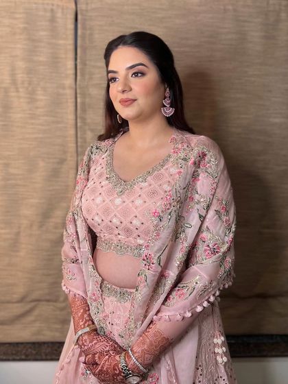 Modern Party & Pre-Wedding Styles photo 13