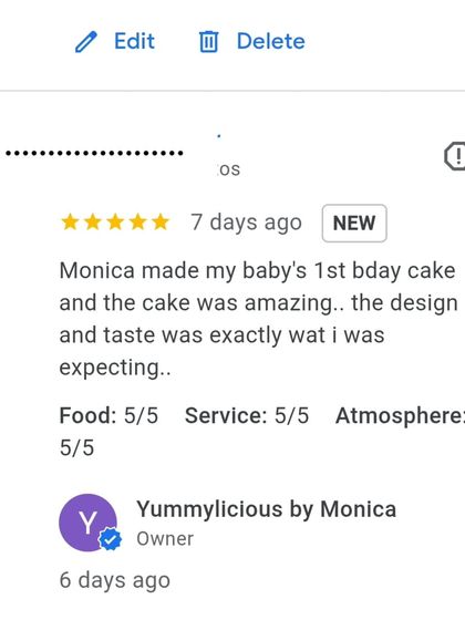 A 5-star Google review for the Jungle Book cake, praising both the design and the taste.