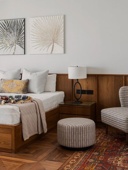 Aakriti Saraf Design - Full-Service Residential Interior Design Private Sanctuaries: Bedrooms photo 25