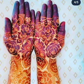 Humera Floral Art
