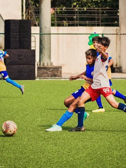 Our U13 players pressing the opposition during their quarterfinal victory in the Thane Youth League.