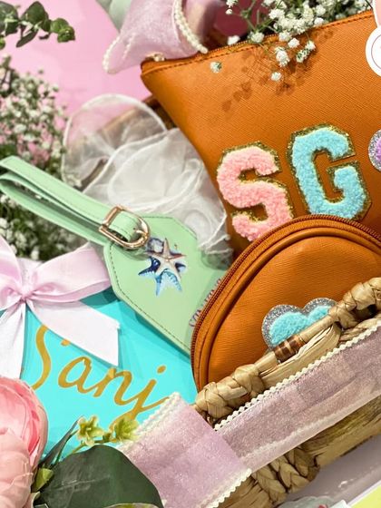 For the Bride's Tribe: Proposals & Bachelorette Fun photo 28