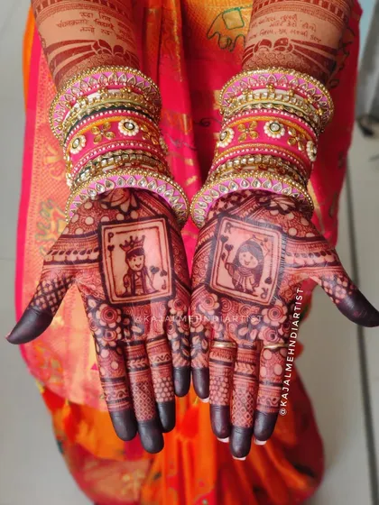 The beautiful, rich stain of the King and Queen of hearts henna, perfectly complemented by the bride's colorful bangles.