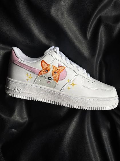 Another side profile of the Corgi custom sneaker.