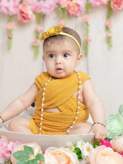 Another beautiful look from the floral bath session, this time in a lovely mustard yellow outfit.