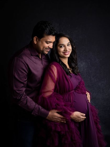 Studio Maternity: Gowns & Glamour photo 18