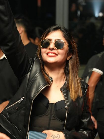 Ivan Nilkon - Live DJ Services The Vibe: It's All About The Crowd photo 163