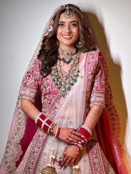 The final look is a perfect example of modern bridal beauty. It's all about enhancing, not hiding, your natural radiance.