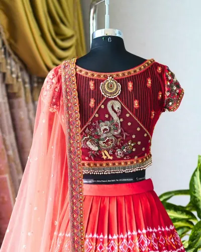 Custom Women's Bridal & Occasion Wear