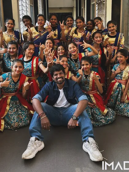 Posing with another group of wonderful performers from our "Uttar Pradesh Darshan" showcase. Their smiles say it all.