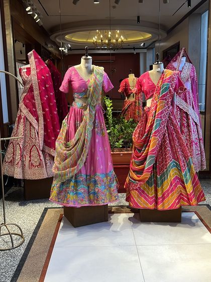 My Little Black Book: Shopping Guides & Finds photo 10