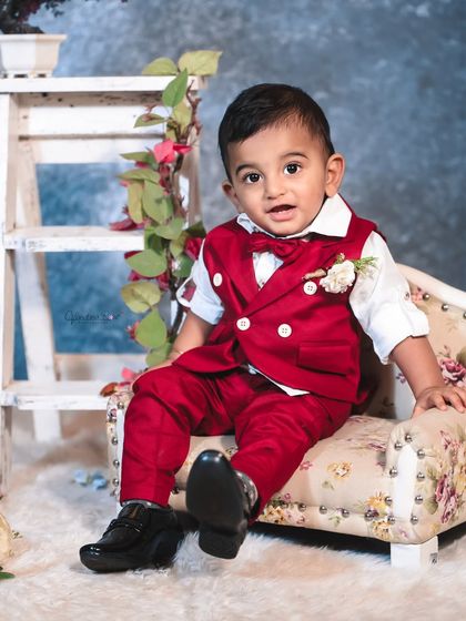 This collection showcases a variety of our other unique props and simpler backdrops. From rocking horses and toy cars to minimalist walls and cozy chairs, you can see the wide range of creative options available in our studio.