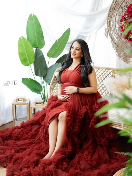 Solo Radiance: Portraits of the Mother-to-Be photo 79