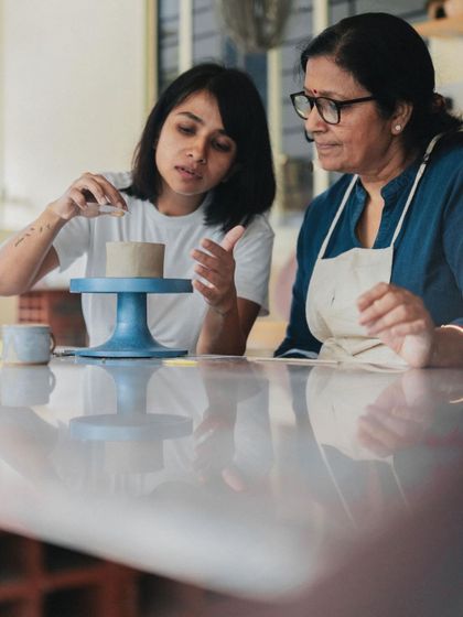 This is what it looks like when the teaching mode is switched on. I love sharing my knowledge and guiding members through their creative process.