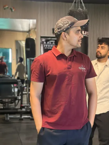 A candid shot in the gym between sets.