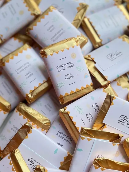 Celebrating 6 wild years with Raahi. These custom-wrapped mini chocolate bars with a jungle theme were the perfect return gift for a fun-filled birthday party.