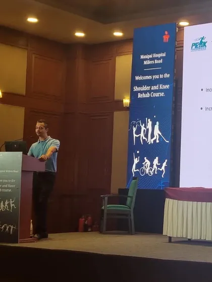 I am passionate about sharing knowledge. Here I am presenting on shoulder pathologies and rehabilitation to fellow physiotherapists and orthopaedic surgeons at a course hosted by Manipal Hospitals.