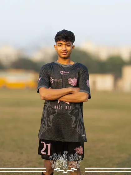 U17 Lion, confident and composed.