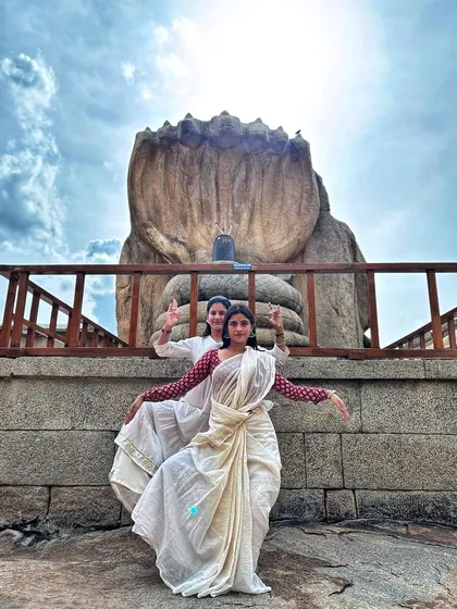 A beautiful moment of shared dance and devotion with a fellow artist at the Lepakshi temple.