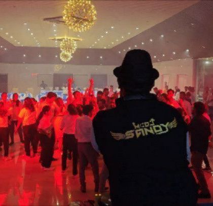 McDj Sandy - DJ, MC & VDJ Services for Events Corporate Event Entertainment photo 93
