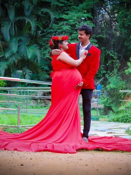 Costume Bank - Photoshoot & Videography Packages Maternity & Family Portraits photo 83