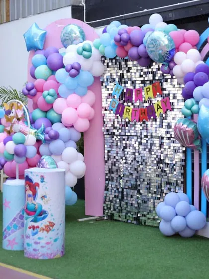 Dive into an underwater adventure with our Mermaid theme. I use shimmering backdrops, ocean-colored balloons, and beautiful character displays to create a fin-tastic party that will make your child's mermaid dreams come true.