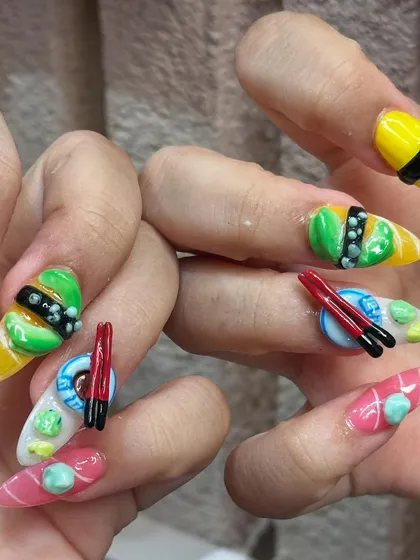 How fun is this? We created this entire sushi-themed set with hand-painted details and tiny 3D elements. It shows our passion for detailed, creative, and playful nail art that tells a story.