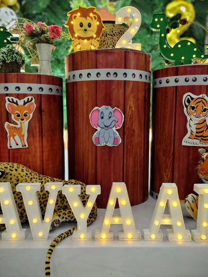 Uptown Event - Event & Party Decoration Wild Adventures: Jungle & Safari Parties photo 40