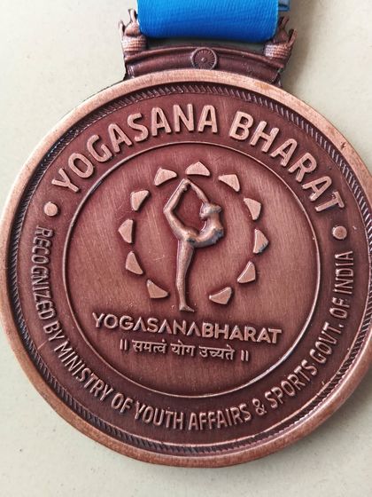 Dada - Yoga Instruction Competitive Yogasana: My Journey & Your Path photo 11