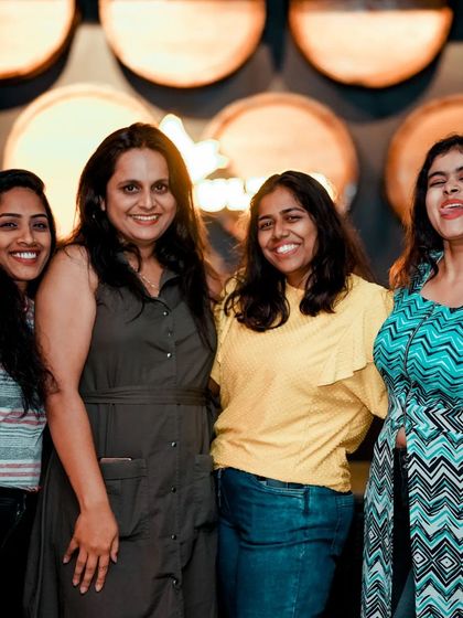 The Vibe: On The Dancefloor photo 3