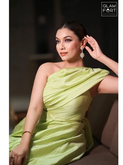 Party & Editorial Glam photo 14