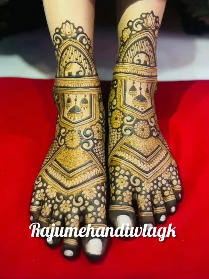 Raju Mehendi - Bridal Mehendi Complete the Look: Bridal Feet Designs photo 13